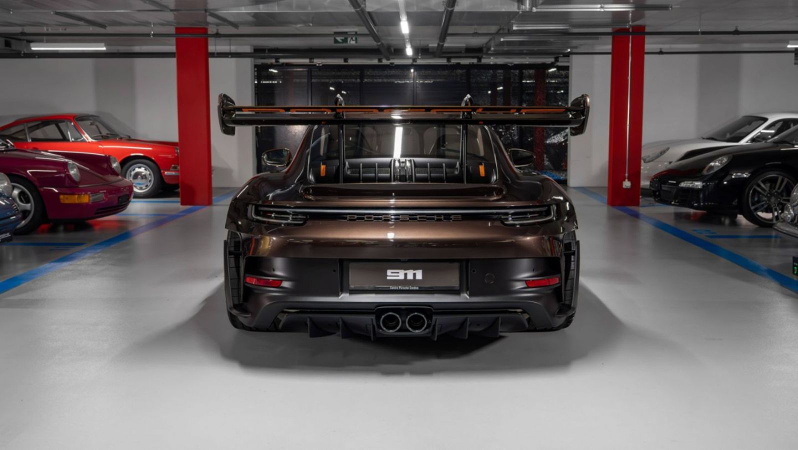 Αυτή η Porsche 911 GT3 RS ξεφεύγει απ' τα συνηθισμένα 